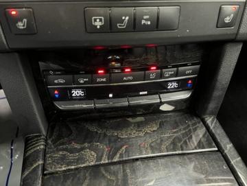 Mercedes-Benz E-Class 2012 - Thumbnail 20