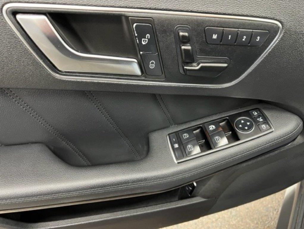 Mercedes-Benz E-Class 2012 - Image 22