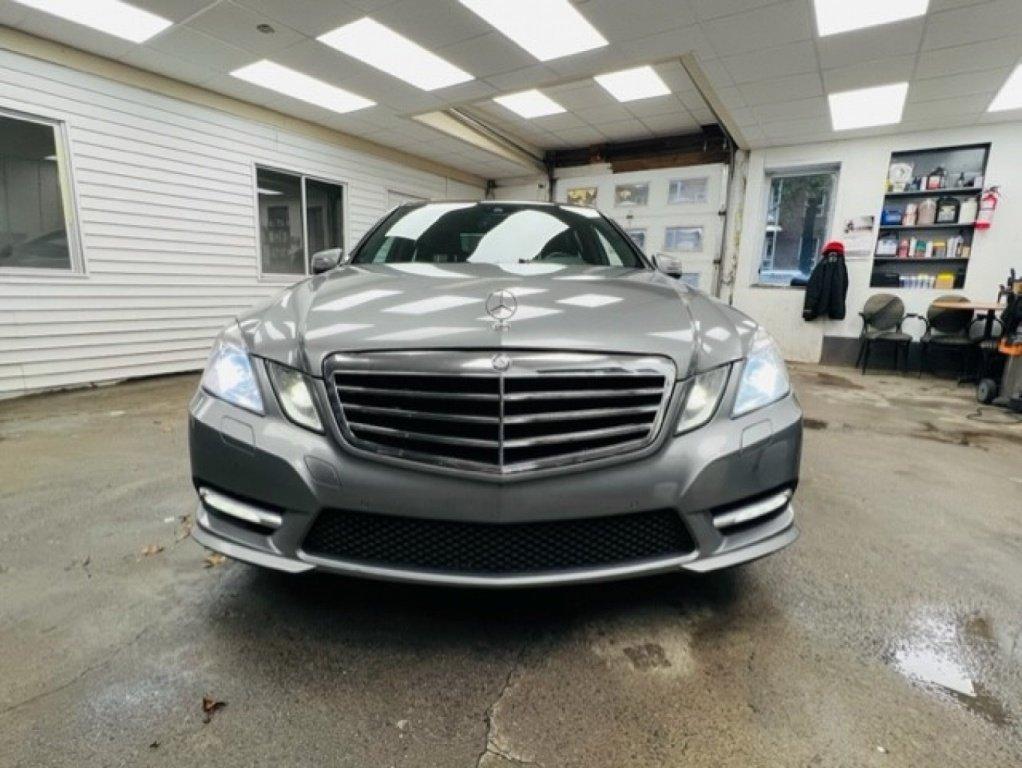 Mercedes-Benz E-Class 2012 - Image 2