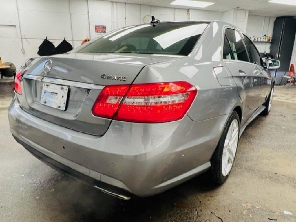Mercedes-Benz E-Class 2012 - Image 6
