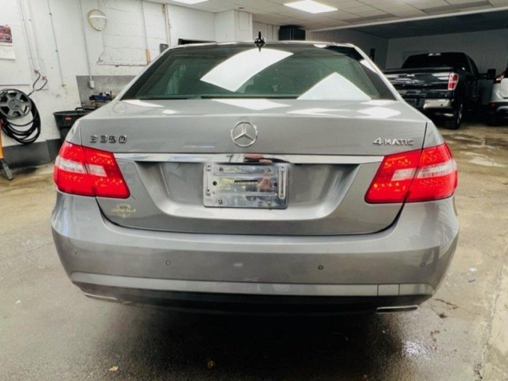 Mercedes-Benz E-Class 2012 - Image 7