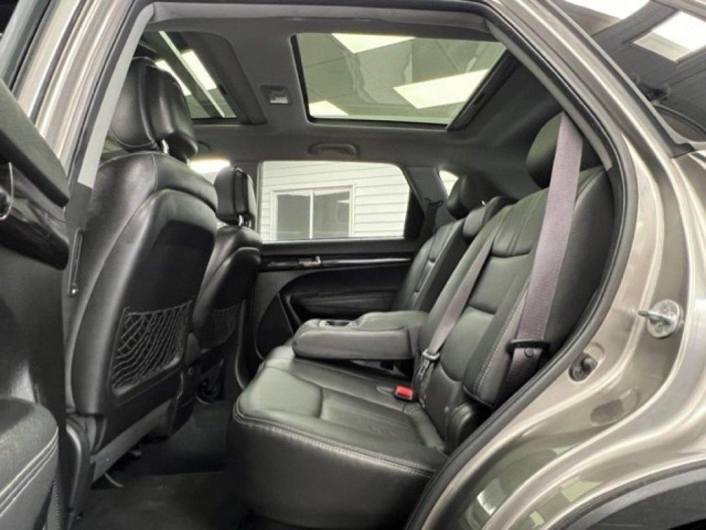 KIA Sorento 2011 - Image 25