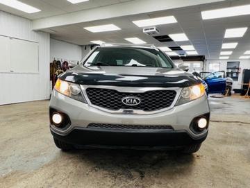 KIA Sorento 2011 - Thumbnail 2
