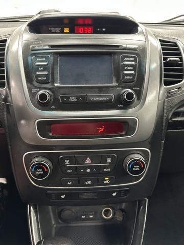 KIA Sorento 2015 - Thumbnail 16