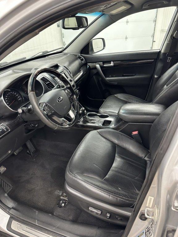 KIA Sorento 2015 - Image 14