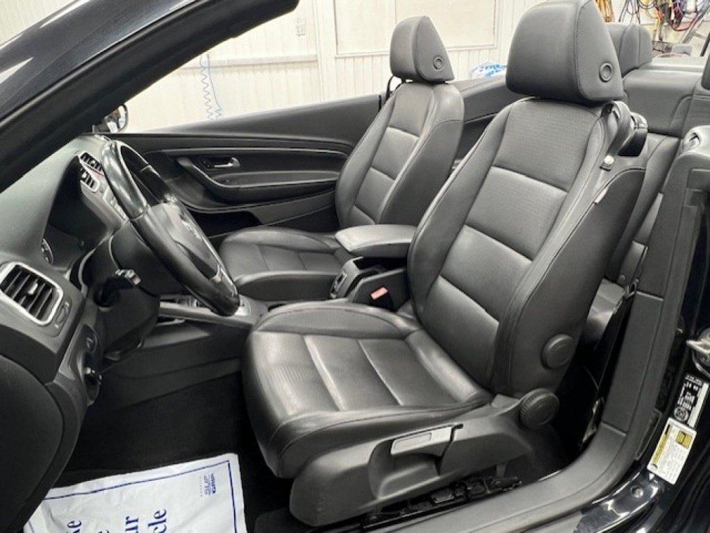 Volkswagen Eos 2010 - Image 21