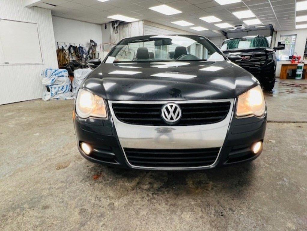 Volkswagen Eos 2010 - Image 2