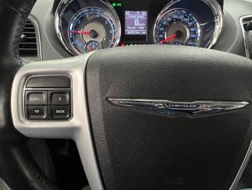 Chrysler Town & Country 2016 - Thumbnail 16