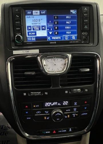 Chrysler Town & Country 2016 - Thumbnail 17