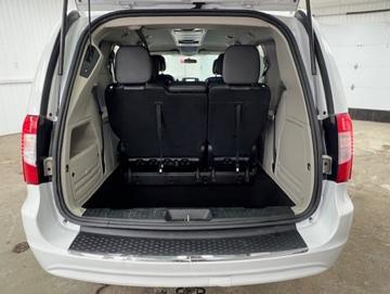 Chrysler Town & Country 2016 - Thumbnail 34