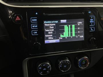 Toyota Corolla 2018 - Thumbnail 19