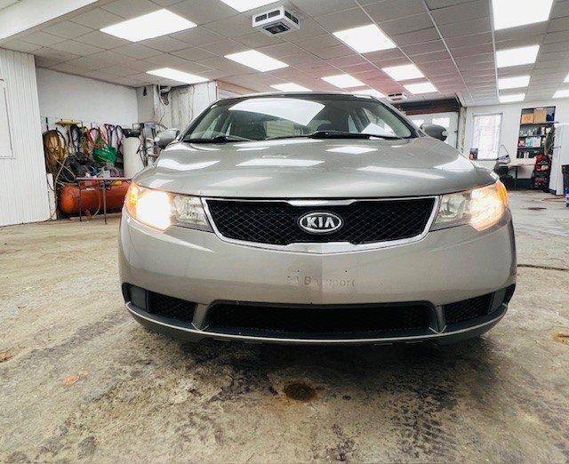 Kia Forte 2010 - Image 2