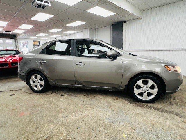 Kia Forte 2010 - Image 5