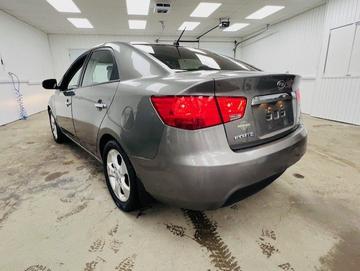 Kia Forte 2010 - Thumbnail 8