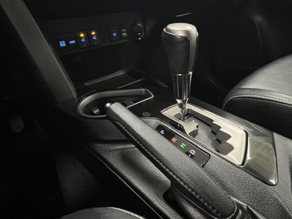 Toyota RAV4 2016 - Image 24