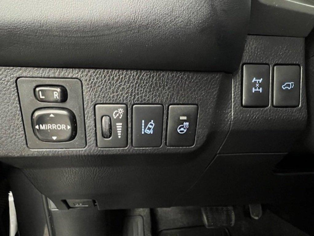 Toyota RAV4 2016 - Image 25