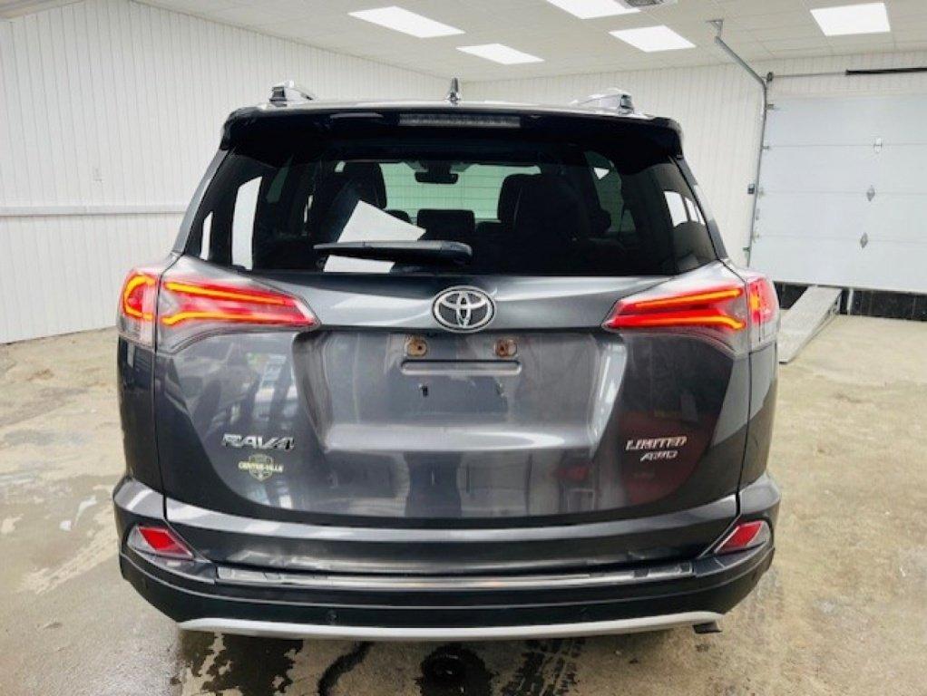 Toyota RAV4 2016 - Image 8