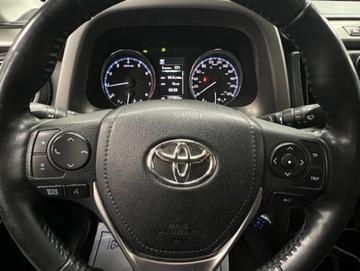 Toyota RAV4 2018 - Thumbnail 13