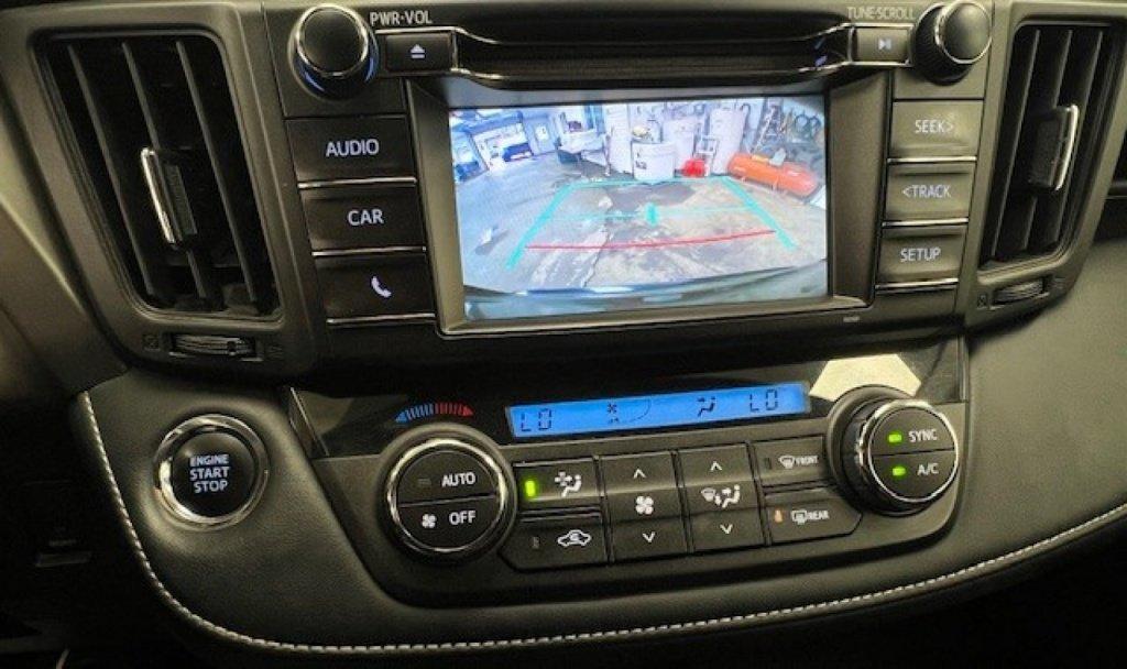 Toyota RAV4 2018 - Image 16