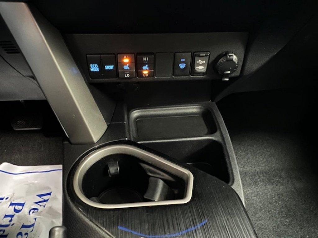 Toyota RAV4 2018 - Image 17