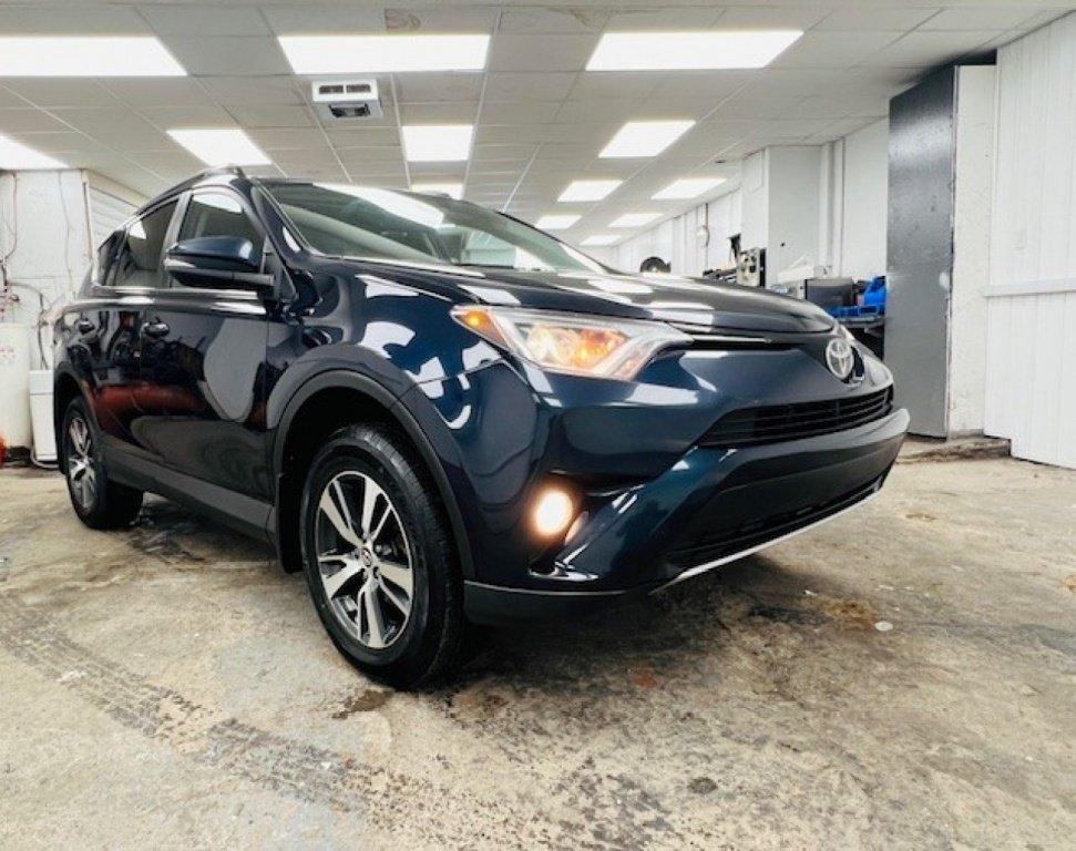 Toyota RAV4 2018 - Image 3