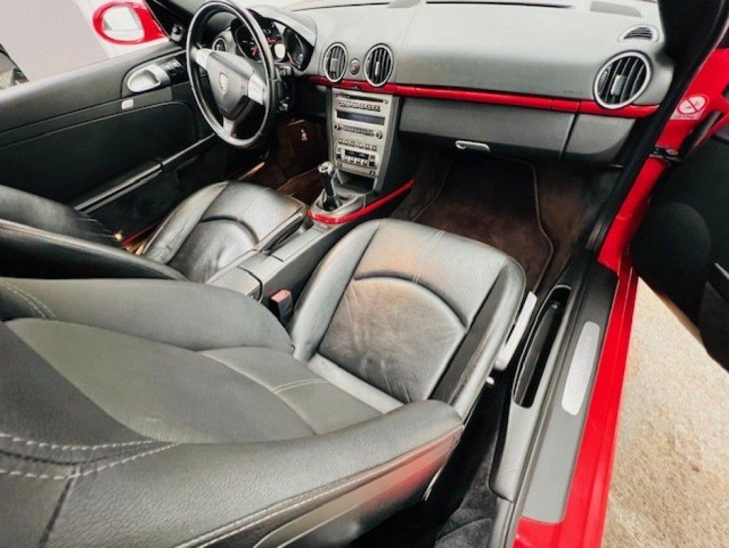 Porsche Cayman 2008 - Image 24