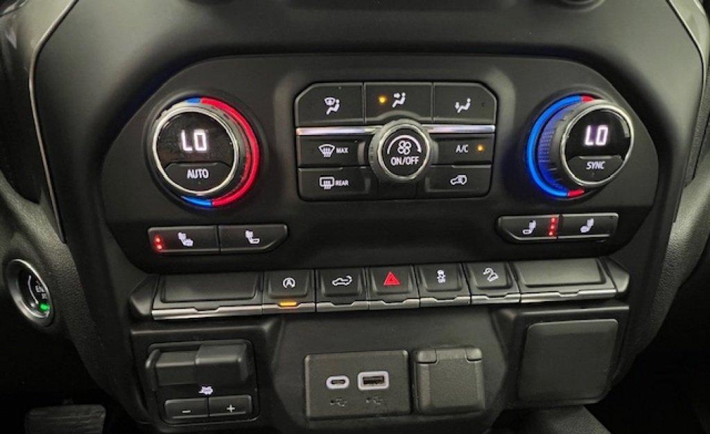 Chevrolet Silverado 2021 - Image 23