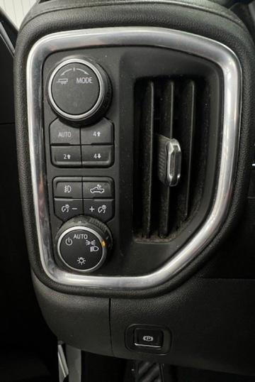 Chevrolet Silverado 2021 - Thumbnail 25