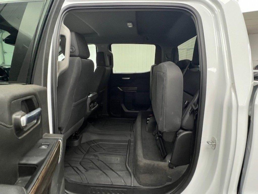 Chevrolet Silverado 2021 - Image 32