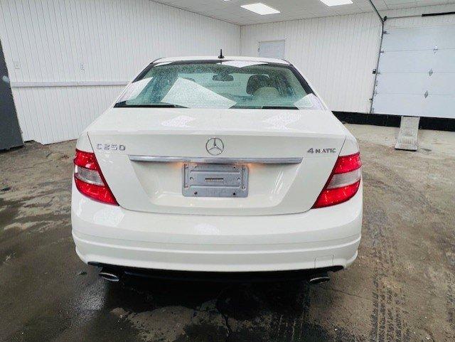 Mercedes-Benz C 250 2011 - Image 7