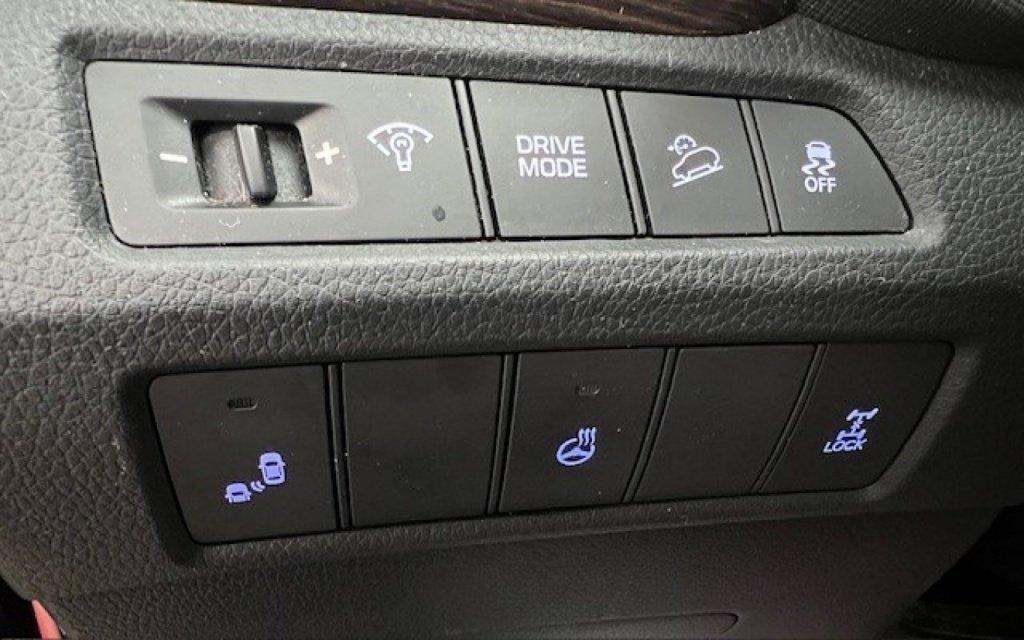 Hyundai Santa Fe Sport 2017 - Image 25