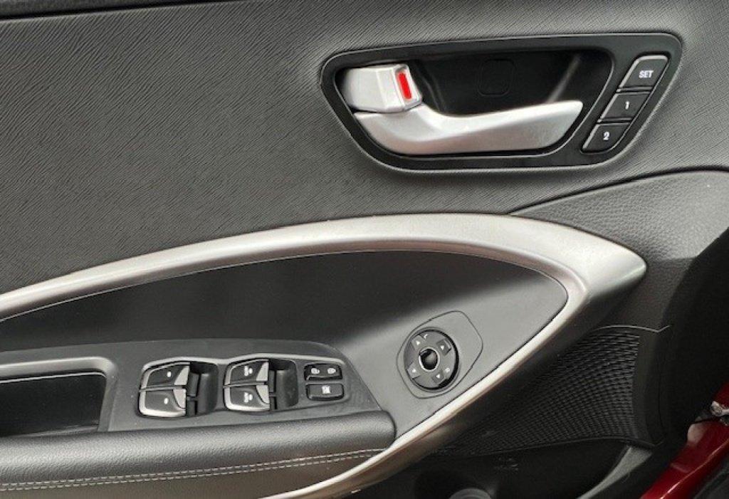 Hyundai Santa Fe Sport 2017 - Image 26