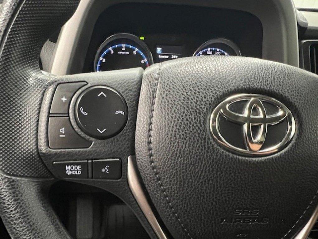 Toyota RAV4 2017 - Image 16