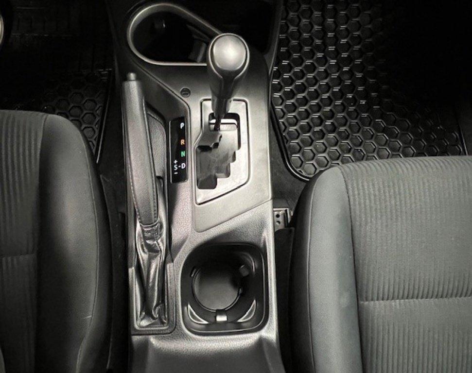 Toyota RAV4 2017 - Image 21