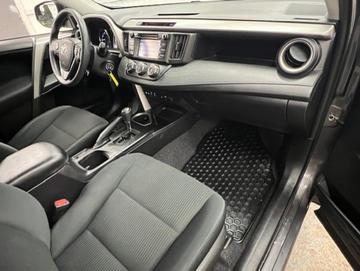 Toyota RAV4 2017 - Thumbnail 30