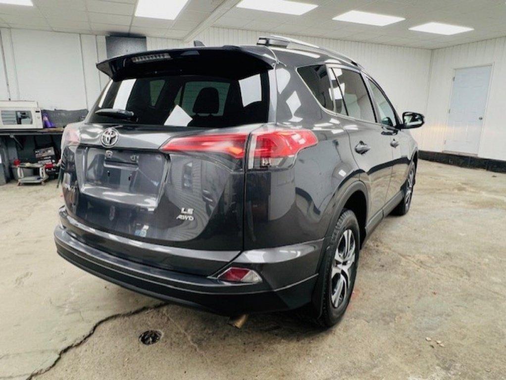 Toyota RAV4 2017 - Image 7