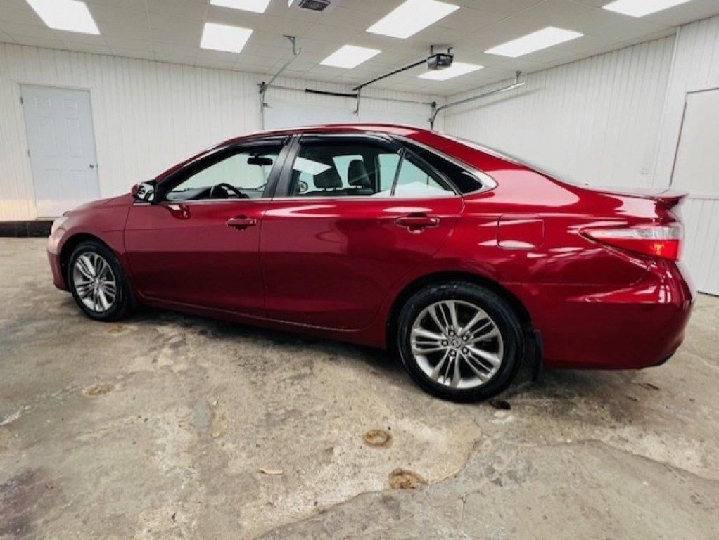 Toyota Camry 2015 - Image 10