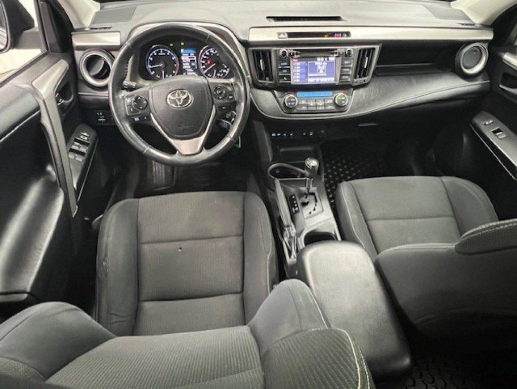 Toyota RAV4 2017 - Image 12