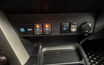 Toyota RAV4 2017 - Thumbnail 21