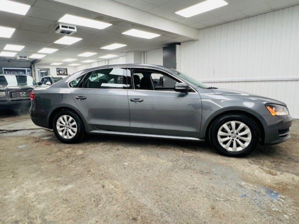 Volkswagen Passat 2014 - Image 5