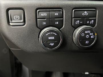 Chevrolet Silverado 1500 2023 - Thumbnail 29