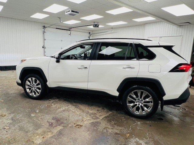 Toyota RAV4 2021 - Image 10