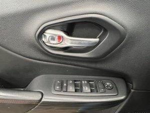 Jeep Cherokee 2016 - Thumbnail 17