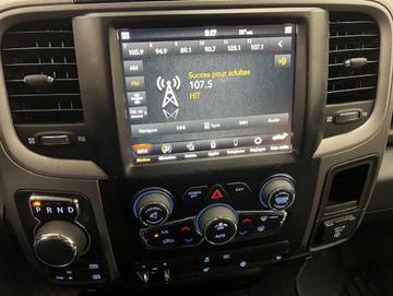 Ram 1500 Classic 2021 - Thumbnail 17