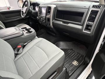 Ram 1500 Classic 2021 - Thumbnail 32