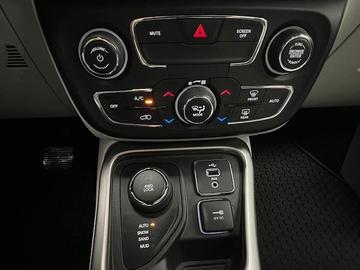 Jeep Compass 2018 - Thumbnail 22