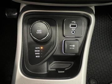 Jeep Compass 2018 - Thumbnail 23