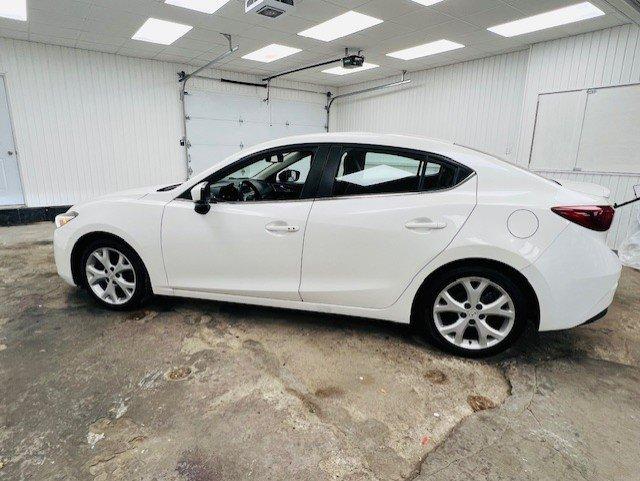 Mazda Mazda3 2017 - Image 11