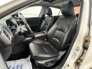 Mazda Mazda3 2017 - Thumbnail 28