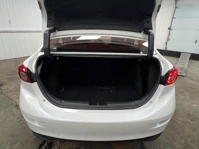 Mazda Mazda3 2017 - Image 32